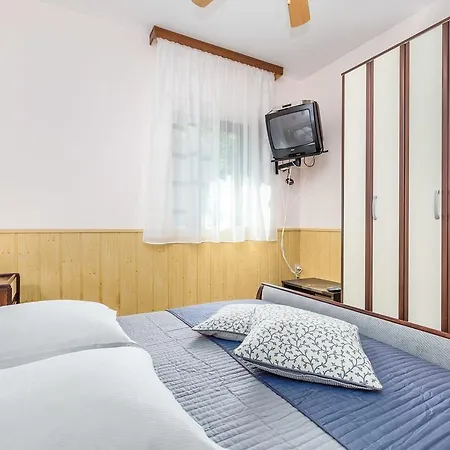 Vanda Apartment *